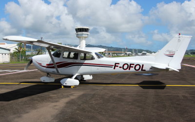 Cessna 172 S F-OFOL